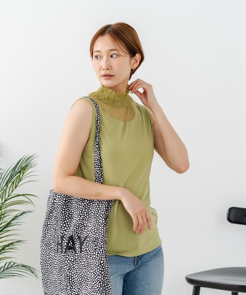 fort point(フォーポイント)の「【C-FORTPOINT/フォートポイント】【上品なハイネックデザインが大人可愛い!】レース切り替えタンクトップ 首元カバー レイヤード 上品 華やか カジュアル フェミニン 通気性(タンクトップ・レディース・チャコールグレー/イエロー系その他/アイボリー/ブラック・FREE)」の18枚目の写真
