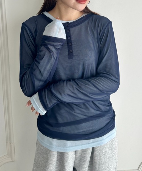 MYMOOD.(マイムード)の「1枚でサマになる♪配色ネットレイヤードトップス 単品使い可能(Tシャツ/カットソー・レディース・ブラウン/ブラック/ネイビー/アイボリー・FREE)」の4枚目の写真