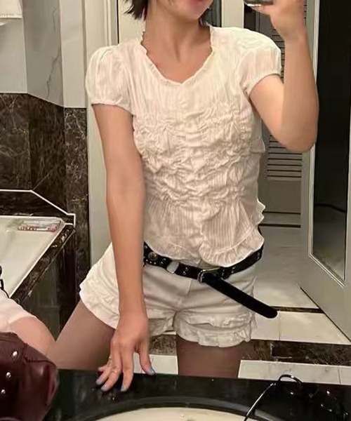 HALEY PESCA(ヘーリーペスカ)の「HALEY PESCA/ヴィンテージフリルシャーリングトップス(シャツ/ブラウス・レディース・ブラック/ホワイト・FREE)」の4枚目の写真