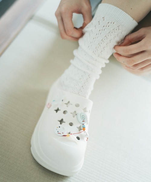 ROCKFISH WEATHERWEAR（ロックフィッシュウェザーウェア）の「[x OHESHIO] HAYDEN CLOG（サンダル・レディース・ホワイト/ブラック・24.0cm/25.0cm/23.0cm）」の21枚目の写真