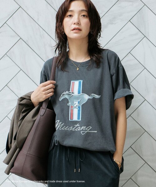 RIVE DROITE(リヴドロワ)の「予約【別注/綿100%】FORD MUSTANG Tee(Tシャツ/カットソー・レディース・チャコールグレー・FREE)」の5枚目の写真
