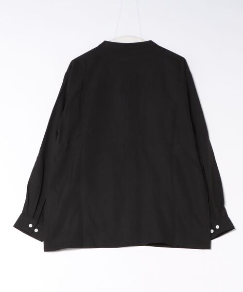 antiqua(アンティカ)の「アートプリント シャツ(シャツ/ブラウス・レディース・ホワイト/ブラック・ONESIZE)」の3枚目の写真