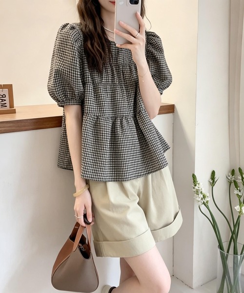 FAVORITO(ファヴォリート)の「パフスリーブチェック柄ブラウス(シャツ/ブラウス・レディース・ブラック・S/M/L/XL)」の7枚目の写真