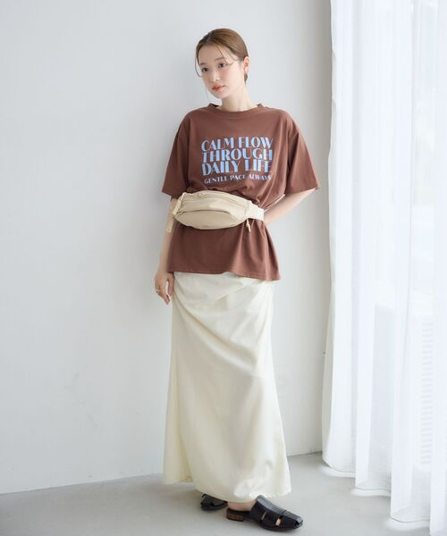 RETRO GIRL(レトロガール)の「クラックプリントBIGTシャツ(Tシャツ/カットソー・レディース・オフホワイト/チャコールグレー/ブラウン・FREE)」の14枚目の写真