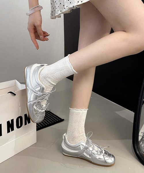 Miniministore（ミニミニストア）の「ローカットバレエコアスニーカーレディース（スニーカー・レディース・シルバー系2/ホワイト系2/シルバー系1/ホワイト系1・22.5cm/24.5cm/23.0cm/23.5cm/24.0cm）」の9枚目の写真
