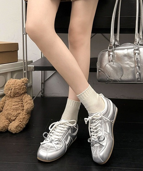 Miniministore（ミニミニストア）の「ローカットバレエコアスニーカーレディース（スニーカー・レディース・シルバー系2/ホワイト系2/シルバー系1/ホワイト系1・22.5cm/24.5cm/23.0cm/23.5cm/24.0cm）」の10枚目の写真