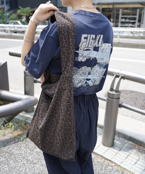 JOURNAL STANDARD LUXE(ジャーナルスタンダード ラックス)の「レオパツイル BAG(ショルダーバッグ・レディース・チャコールグレー/ブラウン/ベージュ・FREE)」の2枚目の写真