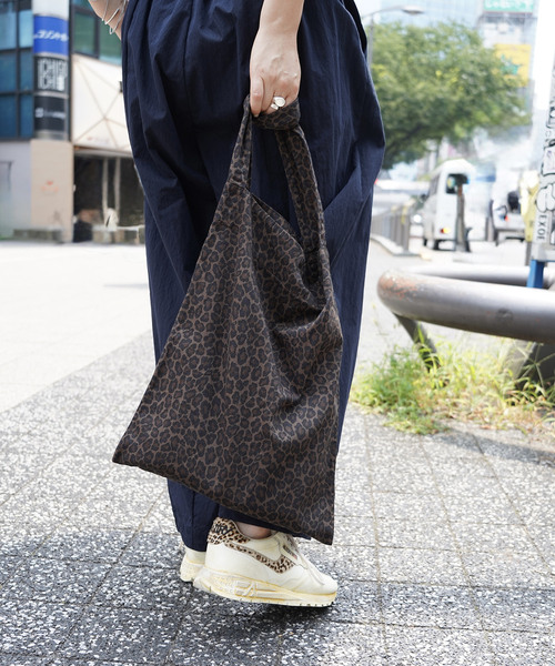 JOURNAL STANDARD LUXE(ジャーナルスタンダード ラックス)の「レオパツイル BAG(ショルダーバッグ・レディース・チャコールグレー/ブラウン/ベージュ・FREE)」の7枚目の写真