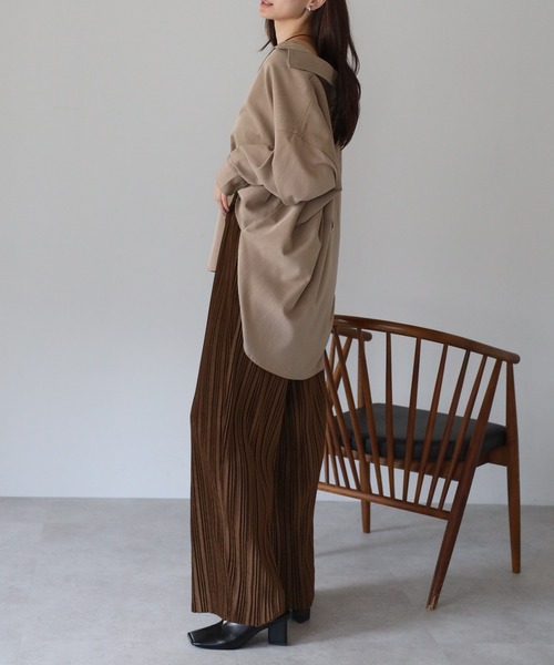 amini(アミニ)の「セルフカットベロア風プリーツパンツ(その他パンツ・レディース・ブラック/ブラウン/チャコールグレー・MEDIUM)」の13枚目の写真