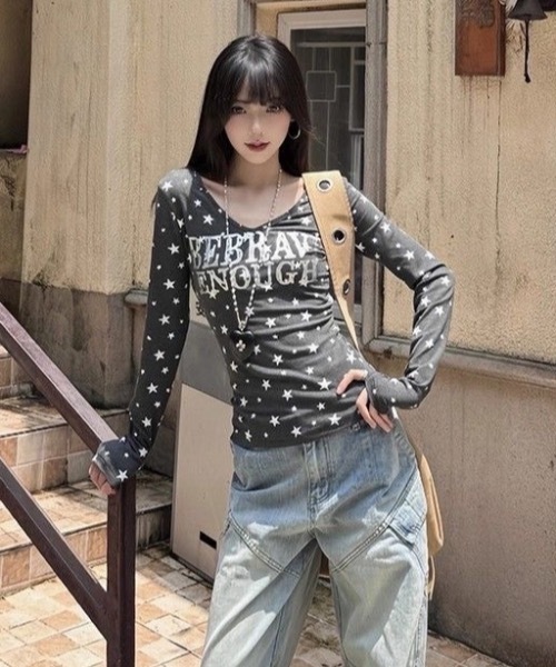 Teem Store（チームストア）の「星柄英文字VネックロンT（Tシャツ/カットソー・レディース・ホワイト/グレー・M/L）」の21枚目の写真