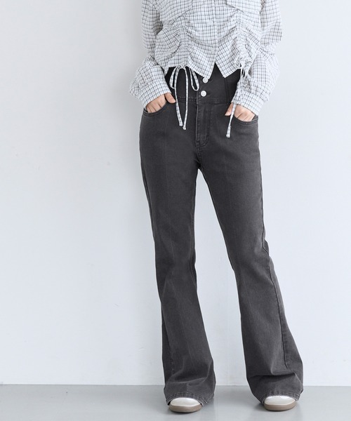 coca（coca）（コカ）の「ユース　デニムハイウエストフレアパンツ（デニムパンツ・レディース・ブラック/ライトブルー・L/M/S）」の12枚目の写真