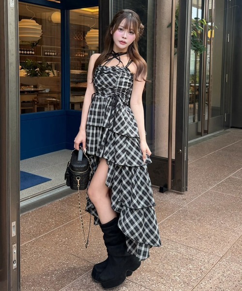 one after another NICE CLAUP(ワンアフターアナザーナイスクラップ)の「アシメティアードロングワンピース(ワンピース・レディース・ブラック系その他/ブラウン系その他/ベージュ・FREE)」の5枚目の写真