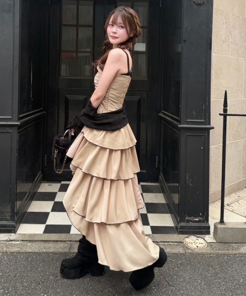 one after another NICE CLAUP(ワンアフターアナザーナイスクラップ)の「アシメティアードロングワンピース(ワンピース・レディース・ブラック系その他/ブラウン系その他/ベージュ・FREE)」の12枚目の写真
