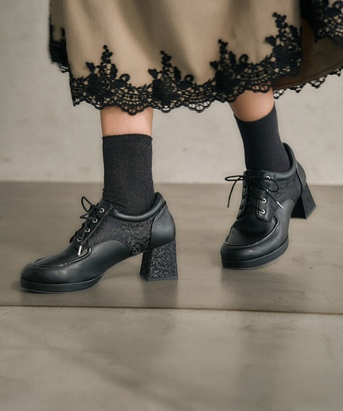HARE(ハレ)の「ジャガードレースアップシューズ(HARE)(その他シューズ・レディース・ブラック・LARGE/MEDIUM)」の5枚目の写真