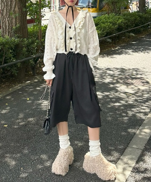 Alley Tokyo（アリートーキョー）の「ハートボタンフリフリ透かし編みカーデ（カーディガン/ボレロ・レディース・オフホワイト/ブルー・FREE）」の7枚目の写真