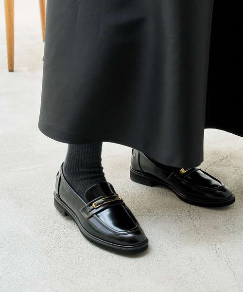 FLAT(フラット)の「レザーメタルバックルローファー(ローファー・レディース・ブラウン/ブラック系その他・22cm/22.5cm/23cm/23.5cm/24cm/25cm/24.5cm)」の8枚目の写真