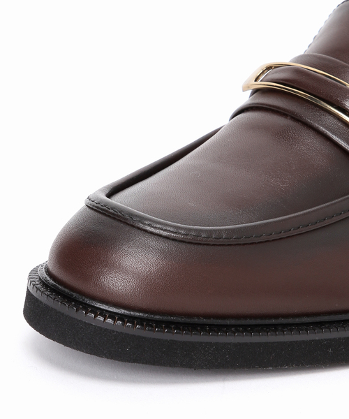 FLAT(フラット)の「レザーメタルバックルローファー(ローファー・レディース・ブラウン/ブラック系その他・22cm/22.5cm/23cm/23.5cm/24cm/25cm/24.5cm)」の22枚目の写真