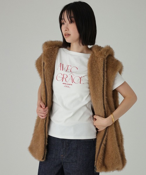BABYLONE(バビロン)の「【La Hutte】コンパクトロゴTシャツ(Tシャツ/カットソー・レディース・ホワイト/ネイビー・フリー)」の11枚目の写真
