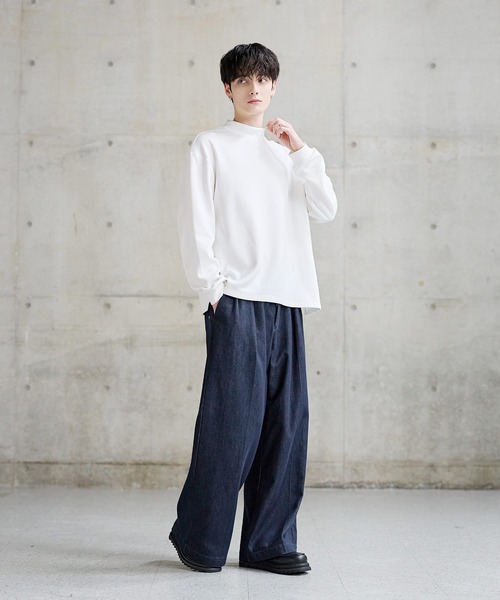 ETELIO(エテリオ)の「【吸湿発熱】機能性ポンチモックネックプルオーバー(Tシャツ/カットソー・メンズ・ブラック/ブラウン/チャコール/ホワイト・XL/L/S/M)」の14枚目の写真