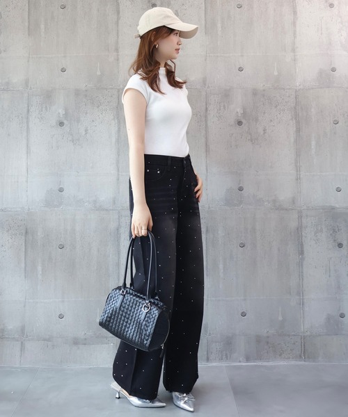 DRESS PLUS(ドレスプラス)の「ラインストーンデザインワイドデニムパンツ(デニムパンツ・レディース・ブルー/ブラック・L/M)」の8枚目の写真