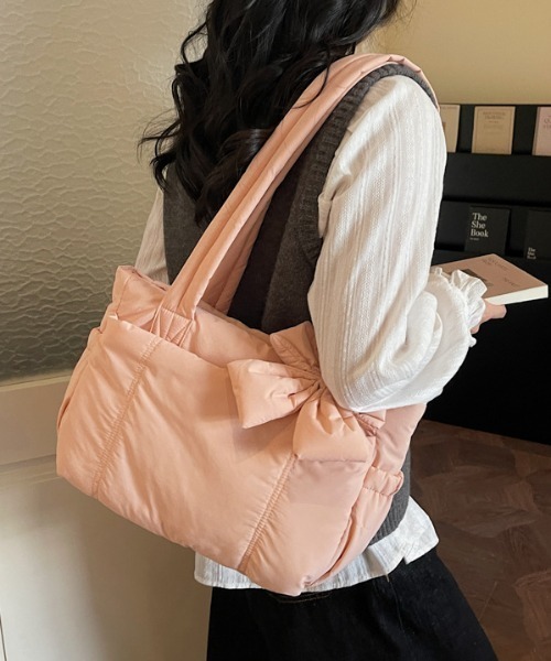 Alum'（アルム）の「Puff Ribbon Tote Bag/パフリボントートバッグ（トートバッグ・レディース・ピンク/ブラック・FREE）」の10枚目の写真
