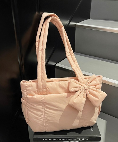 Alum'（アルム）の「Puff Ribbon Tote Bag/パフリボントートバッグ（トートバッグ・レディース・ピンク/ブラック・FREE）」の12枚目の写真