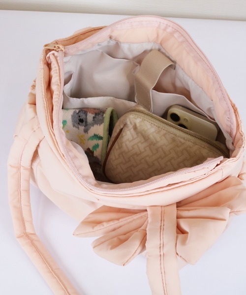 Alum'（アルム）の「Puff Ribbon Tote Bag/パフリボントートバッグ（トートバッグ・レディース・ピンク/ブラック・FREE）」の6枚目の写真