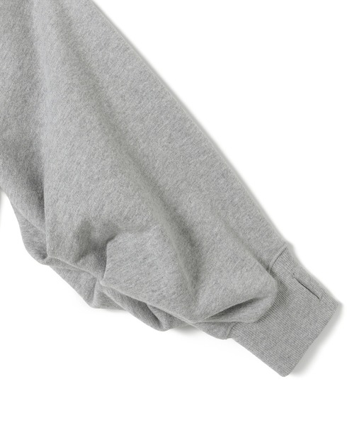 GRIP SWANY(グリップスワニー)の「【GSWCT‐292】 TUCKED SLEEVE SLIT HOODIE(スウェット・レディース・ヘザーグレー/ブラック・FREE)」の4枚目の写真