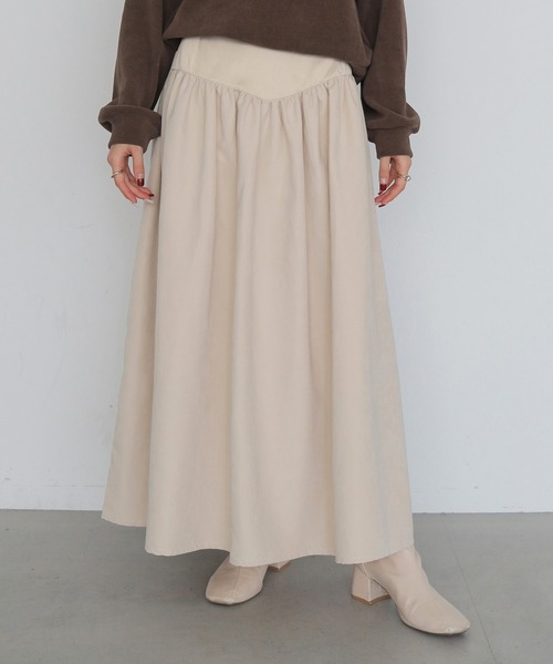 CLEIO(クレイオ)の「【CLEIO】スウェードライク切替えギャザースカート SUEDE-LIKE SWITCHING GATHER SKIRT(スカート・レディース・テラコッタ/アッシュブラウン/ライトベージュ・FREE)」の3枚目の写真