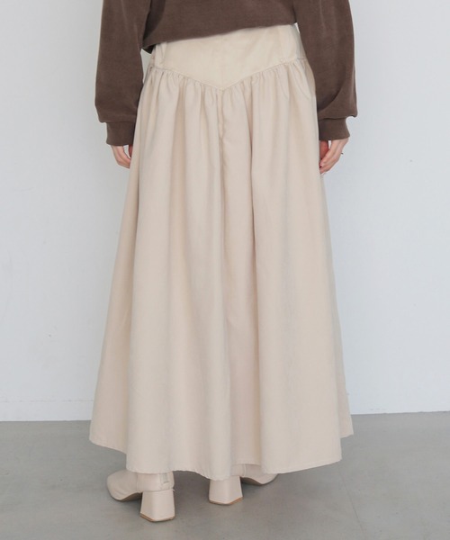 CLEIO(クレイオ)の「【CLEIO】スウェードライク切替えギャザースカート SUEDE-LIKE SWITCHING GATHER SKIRT(スカート・レディース・テラコッタ/アッシュブラウン/ライトベージュ・FREE)」の6枚目の写真