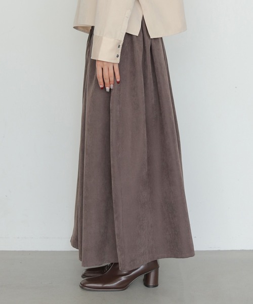 CLEIO(クレイオ)の「【CLEIO】スウェードライク切替えギャザースカート SUEDE-LIKE SWITCHING GATHER SKIRT(スカート・レディース・テラコッタ/アッシュブラウン/ライトベージュ・FREE)」の11枚目の写真