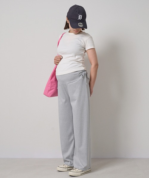 MONO KOTO DEPT.(モノコトデプト)の「サイドリボン ドローコード ワイドイージーパンツ(産前・産後兼用)(スラックス・レディース・グレー/ライトグレー・MEDIUM/X-LARGE/LARGE)」の2枚目の写真