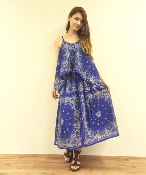 X-girl(エックスガール)の「BANDANA CAMISOLE /キャミソール/ペイズリー/バンダナ柄/ベーシック/シンプル/夏(キャミソール・レディース・ネイビー/ホワイト・ONE SIZE)」の5枚目の写真