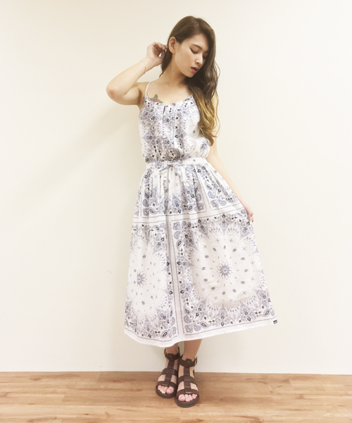 X-girl(エックスガール)の「BANDANA CAMISOLE /キャミソール/ペイズリー/バンダナ柄/ベーシック/シンプル/夏(キャミソール・レディース・ネイビー/ホワイト・ONE SIZE)」の6枚目の写真