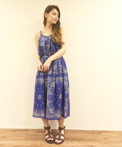 X-girl(エックスガール)の「BANDANA CAMISOLE /キャミソール/ペイズリー/バンダナ柄/ベーシック/シンプル/夏(キャミソール・レディース・ネイビー/ホワイト・ONE SIZE)」の7枚目の写真