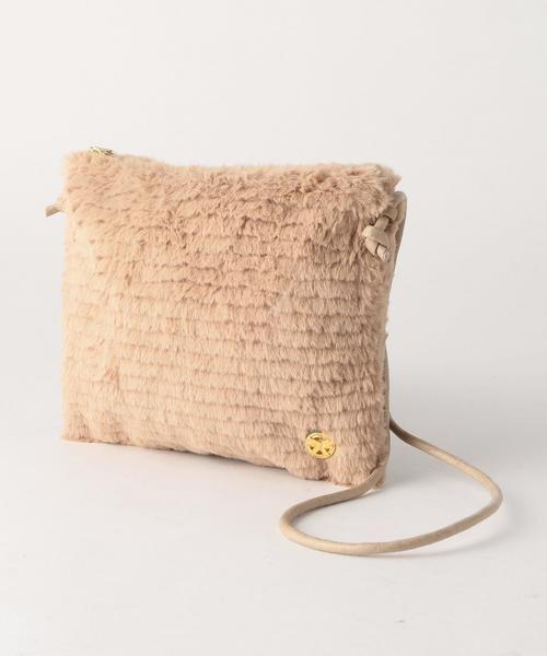 GUAPA（グアパ）の「【GUAPA BABY(ウアパベビー)】シャギーファーポシェット（ショルダーバッグ・キッズ・ホワイト/ベージュ・FREE）」の3枚目の写真