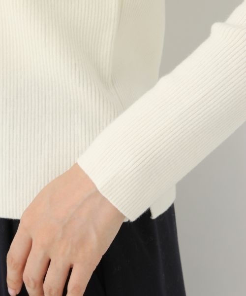 A part by(アパートバイ)の「【CLASSY11月号掲載/お洗濯OK】14Gウォッシャブルウール クルーネック 732920 (ニット/セーター・レディース・ブラック/オフホワイト/グレー・LARGE/MEDIUM)」の10枚目の写真