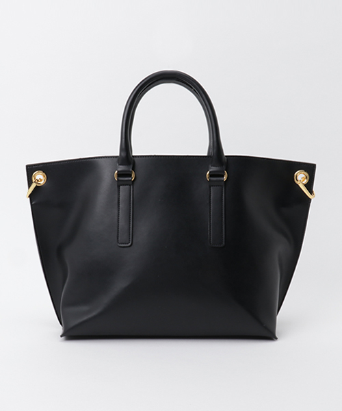 STUDIOUS(ステュディオス)の「STUDIOUS 2WAYシャインコンパクトBAG(ショルダーバッグ・レディース・ブラック/アイボリー/ピンク・FREE)」の17枚目の写真