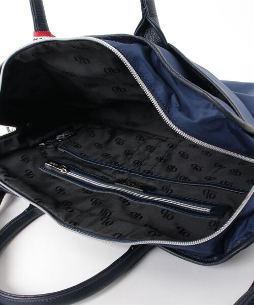 Orobianco(オロビアンコ)の「オロビアンコ シングルファスナーブリーフ A4(ビジネスバッグ・メンズ・カーキ/グレー/レッド/ブラック/ネイビー/ブルー/ブルー系その他2・FREE)」の11枚目の写真