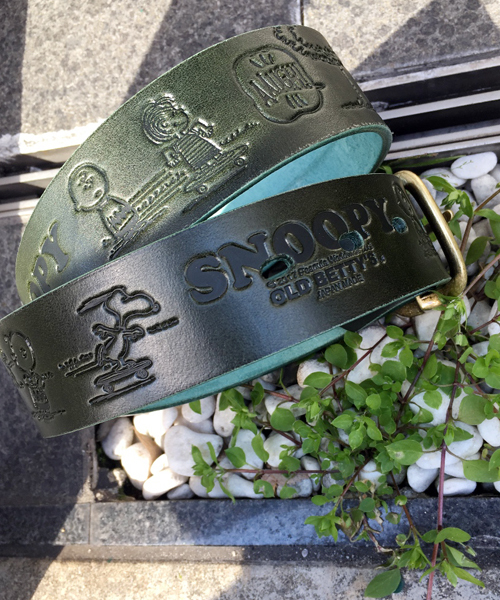 Snoopy Embossed Leather Belt Skateboard スヌーピーエンボスレザーベルト ベルト Snoopy Old Betty S スヌーピーカケルオールドベティーズ のファッション通販 Zozotown