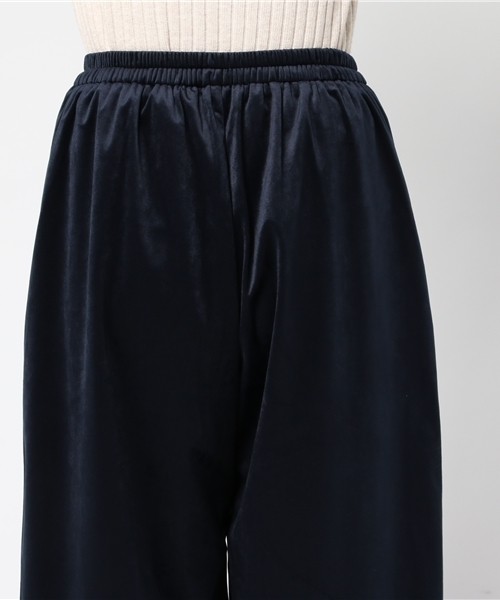 ikka（イッカ）の「カットベロアワイドパンツ                 （その他パンツ・レディース・キャメル/ネイビー・LARGE/MEDIUM）」の4枚目の写真