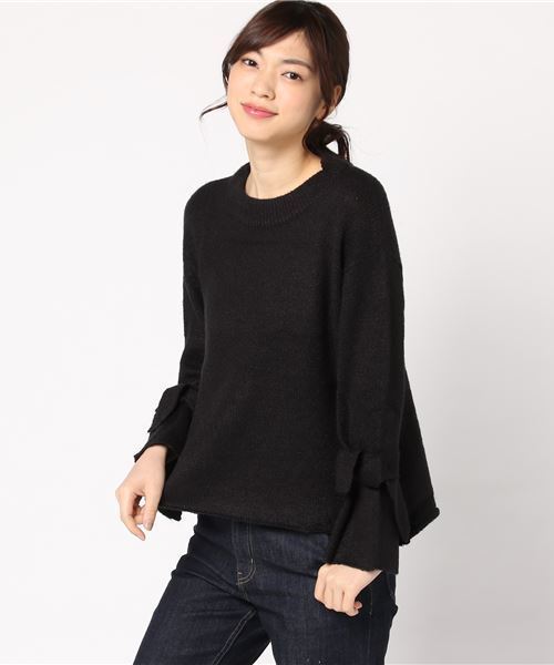 earth music&ecology（アースミュージックアンドエコロジー）の「・袖口ベルトニットプルオーバー（ニット/セーター・レディース・ブラック/サックスブルー/アイボリー/ライトピンク・FREE）」の3枚目の写真