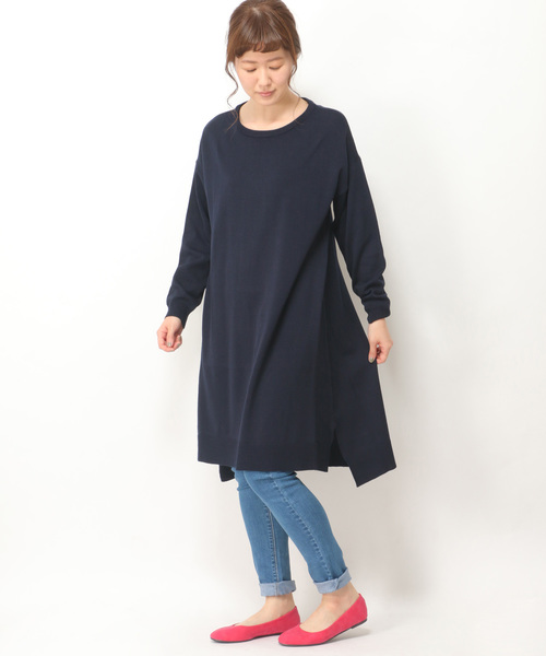 LBC（エルビーシー）の「前後差ゆったりニットチュニック              （ワンピース・レディース・グレー/ネイビー・MEDIUM）」の2枚目の写真