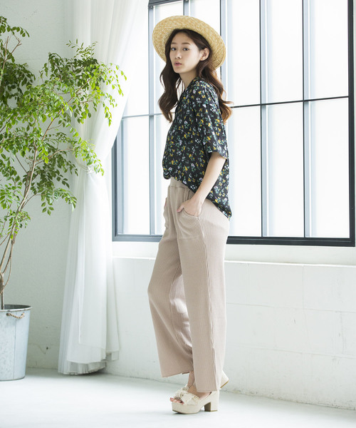 WEGO（ウィゴー）の「WEGO/ワッフルスリットパンツ（その他パンツ・レディース・ライトベージュ/ブラック/杢グレー・FREE）」の15枚目の写真