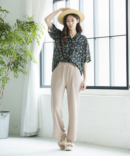 WEGO（ウィゴー）の「WEGO/ワッフルスリットパンツ（その他パンツ・レディース・ライトベージュ/ブラック/杢グレー・FREE）」の17枚目の写真