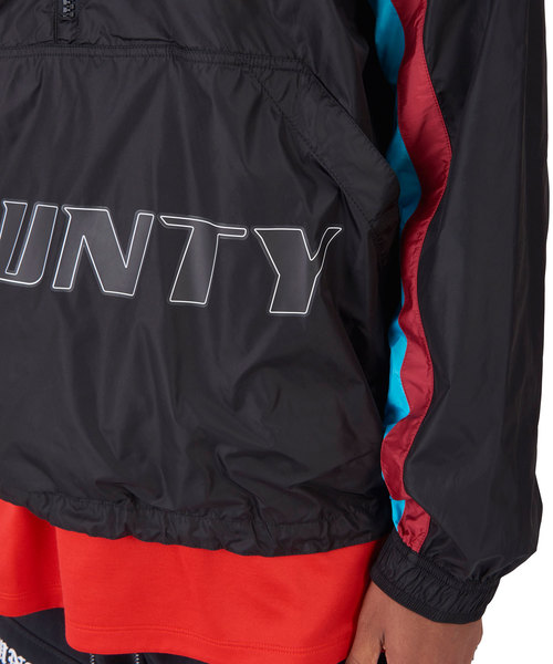 MARCELO BURLON(マルセロ・バーロン)の「MARCELO BURLON “COLOR BAND”アウター(ブルゾン・メンズ・ブラック・MEDIUM)」の6枚目の写真