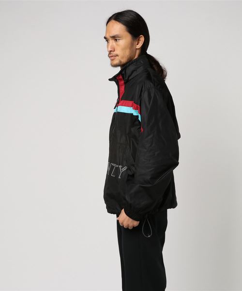 MARCELO BURLON(マルセロ・バーロン)の「MARCELO BURLON “COLOR BAND”アウター(ブルゾン・メンズ・ブラック・MEDIUM)」の9枚目の写真