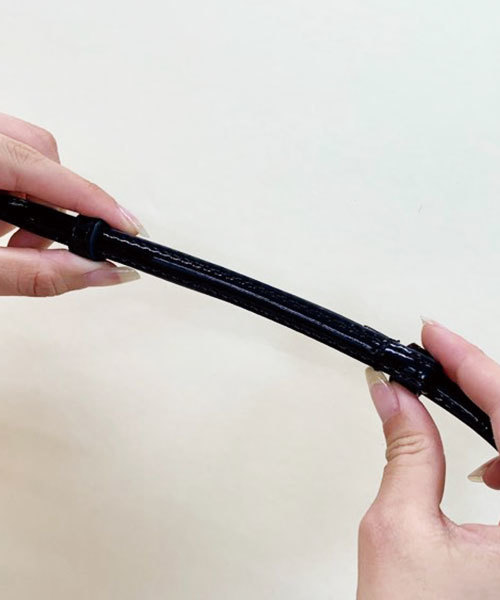 SPIGA（スピーガ）の「ﾊﾟｰﾙ付細ﾍﾞﾙﾄ（ベルト・レディース・ホワイト/ブラック/レッド/キャメル・FREE）」の12枚目の写真