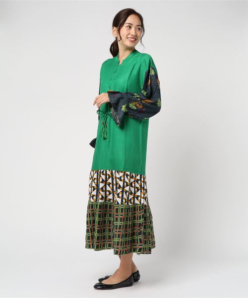 チャイハネ（チャイハネ）の「【チャイハネ】レトロ柄キャンディスリーブワンピース（ワンピース・レディース・イエロー/ブルー/グリーン・FREE）」の5枚目の写真