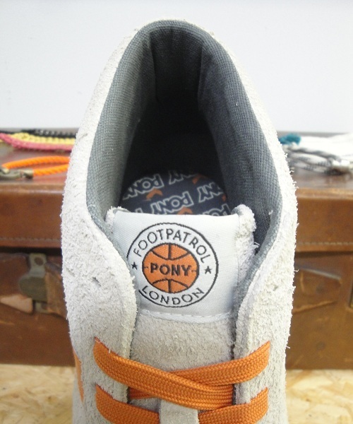 PONY（ポニー）の「超限定 コラボ ポニー×フットパトロール トップ